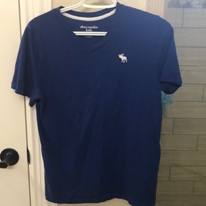 Abercrombie kids v neck tee